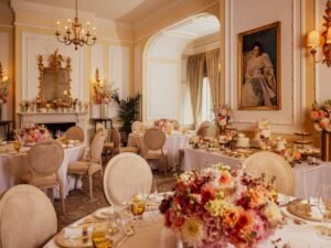 Asian wedding photographer in London - The Savoy luxury weddings