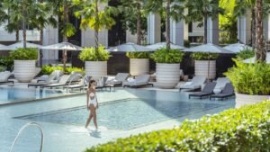 Wedding photographer in Bangkok venue suggestions: Four Seasons at Chao Phraya